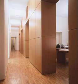 arredamento su misura uffici in via Ruffini - Milano